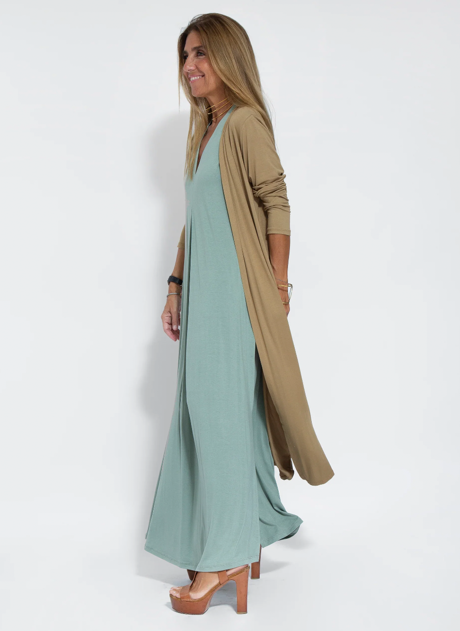 Eva | Robe maxi amincissante avec veste assortie